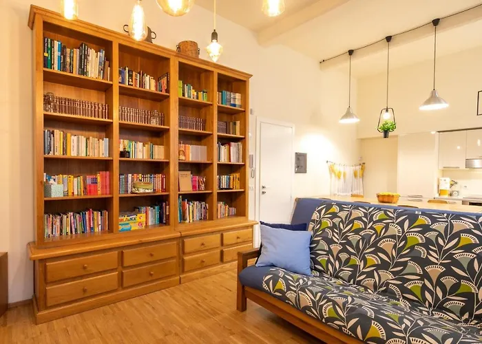 La Casa Colorata - Flats In Milan - Bocconi